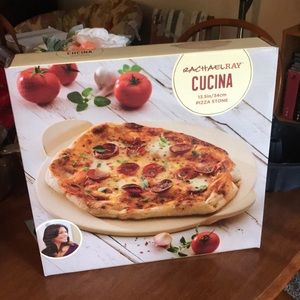 🍕BRAND NEW IN BOX PIZZA STONE🍕